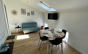 Epinal quartier historique, studio en mezzanine,
